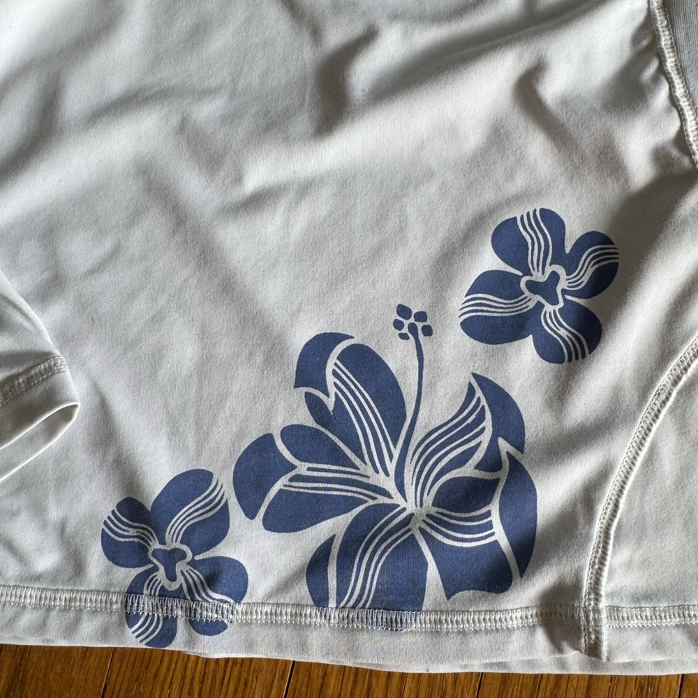 Athleta hibiscus print top - Picture 2 of 6